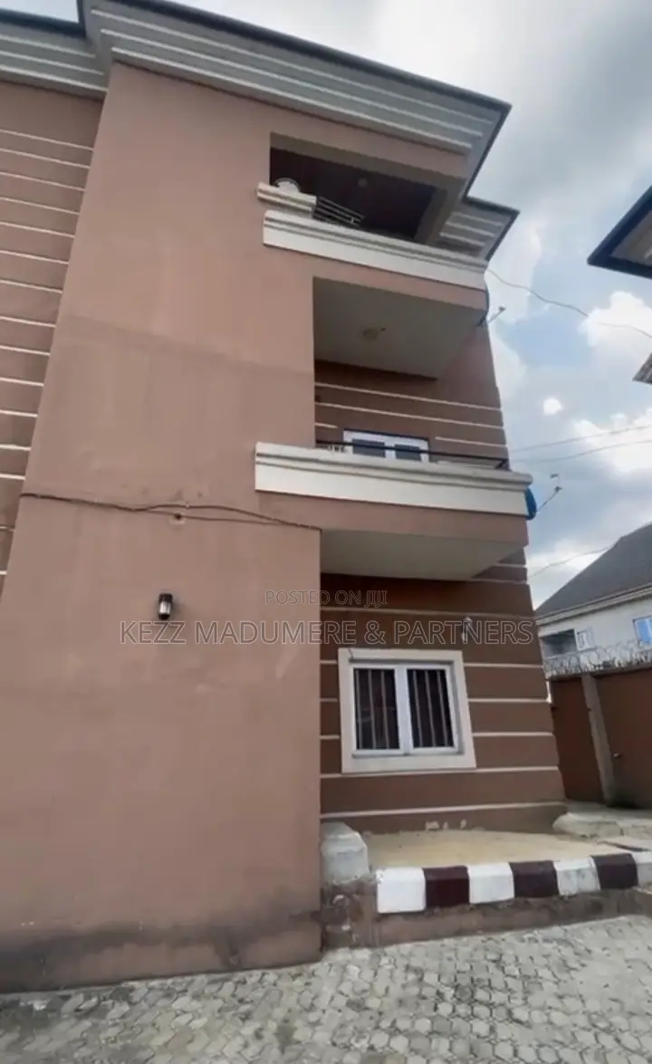 6bdrm Block of Flats in Rumuigbo , Port for sale in Port-Harcourt