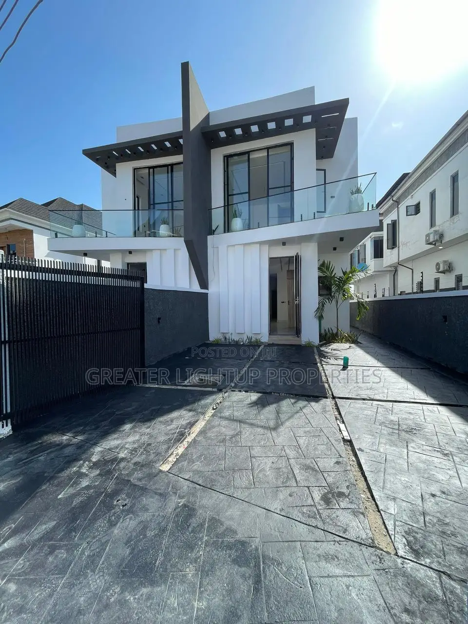 Furnished 4bdrm Duplex in Chevron Lekki for sale in Lekki