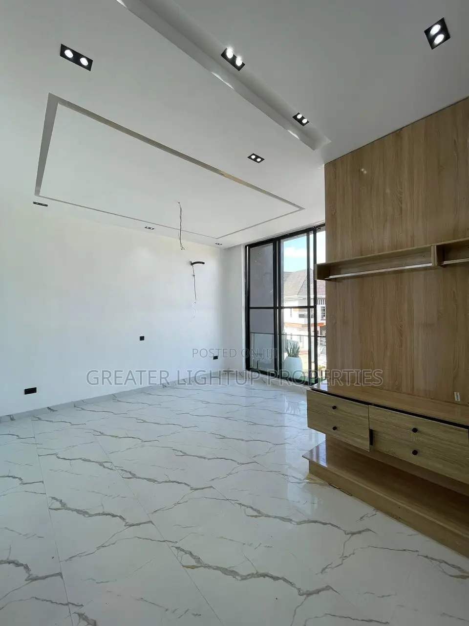 Furnished 4bdrm Duplex in Chevron Lekki for sale in Lekki