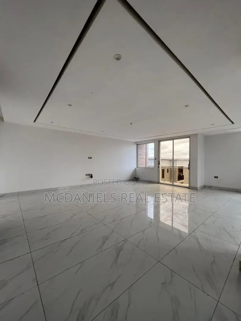 3bdrm Apartment in Old Ikoyi for sale in Old Ikoyi