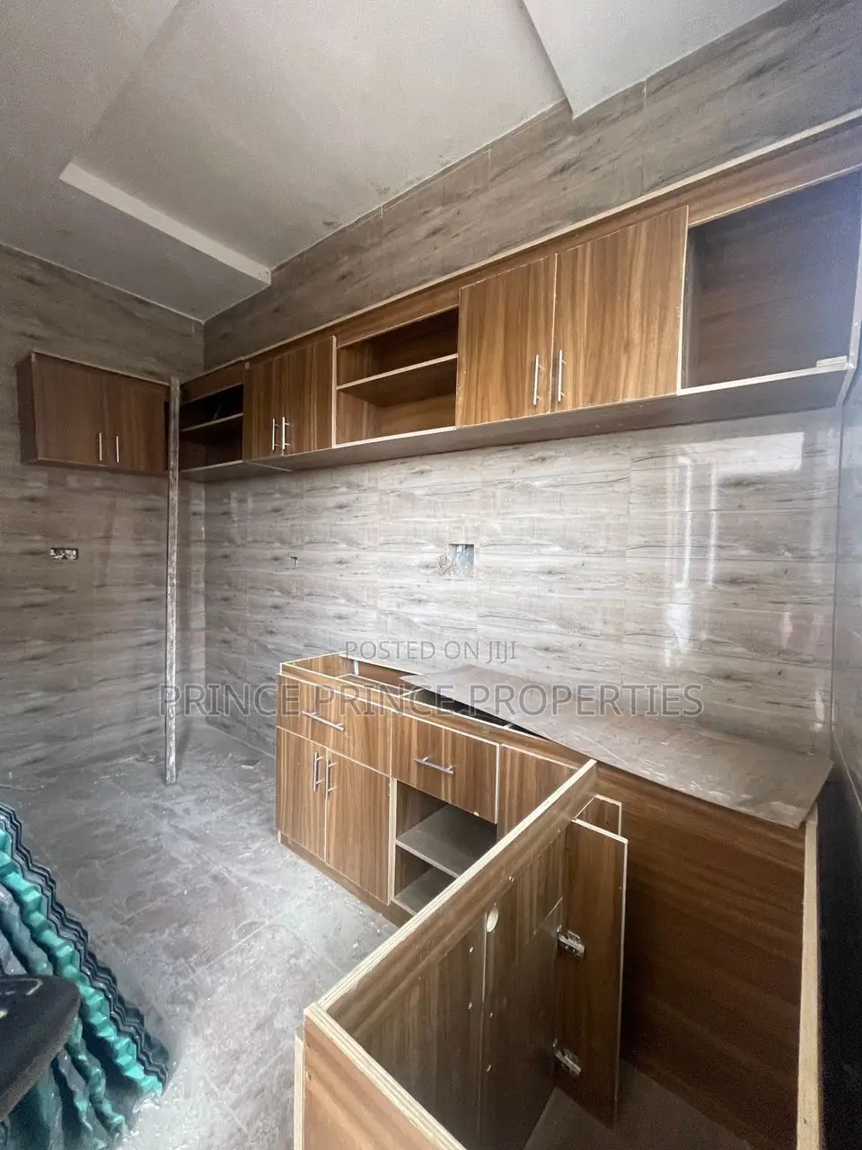 Furnished 2bdrm Block of Flats in Surulere for rent in Surulere