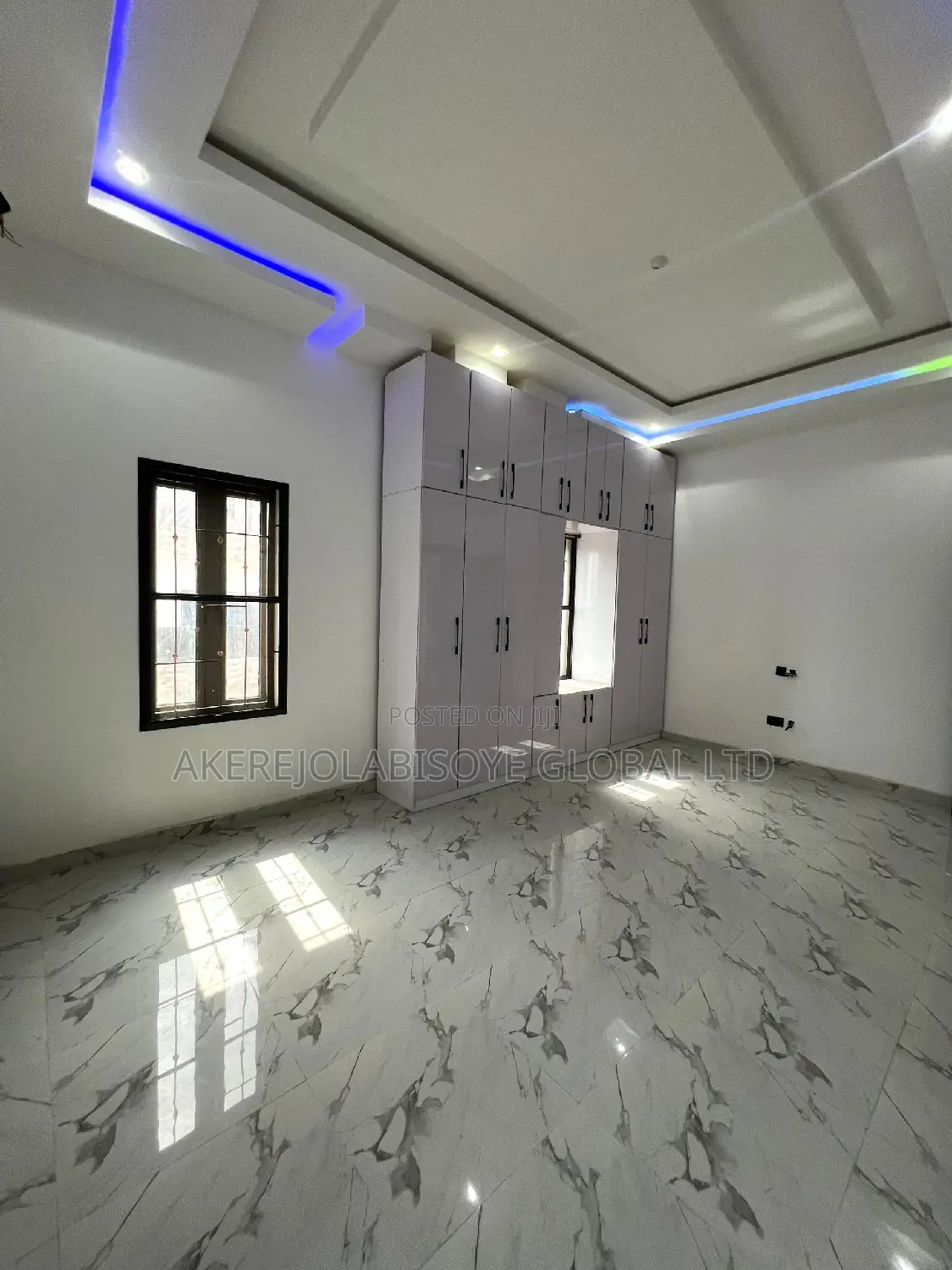 5bdrm Duplex in Guzape for sale in Guzape District