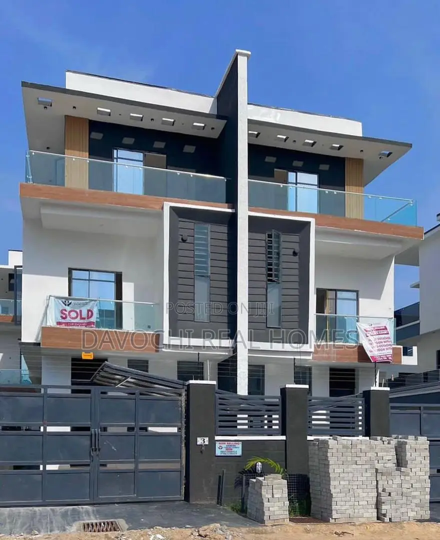 5bdrm Duplex in Ikata Lekki for rent in Lekki