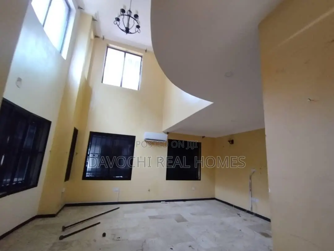 4bdrm Duplex in Oniru Estate, Victoria Island for rent in Victoria Island