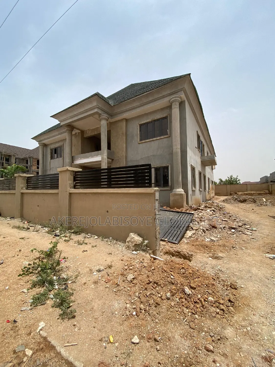 7bdrm Duplex in Jahi Gilmore for sale in Jahi