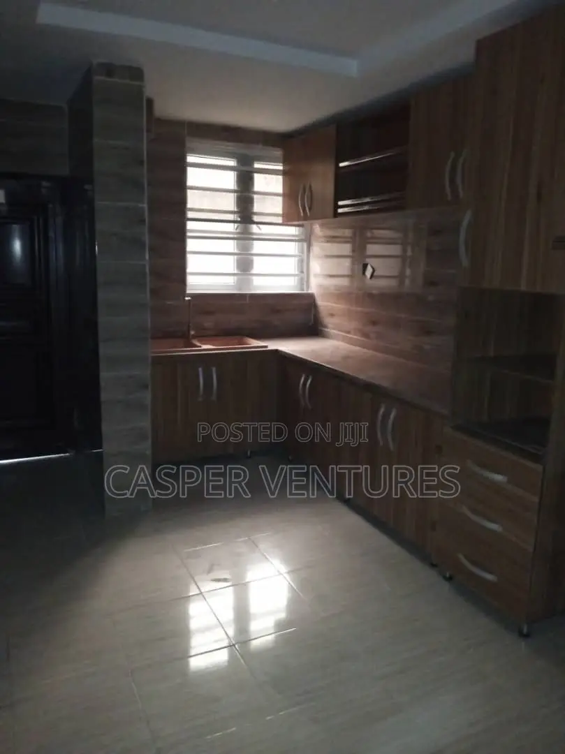 4bdrm Duplex in New Road, Lekki for rent in Lekki