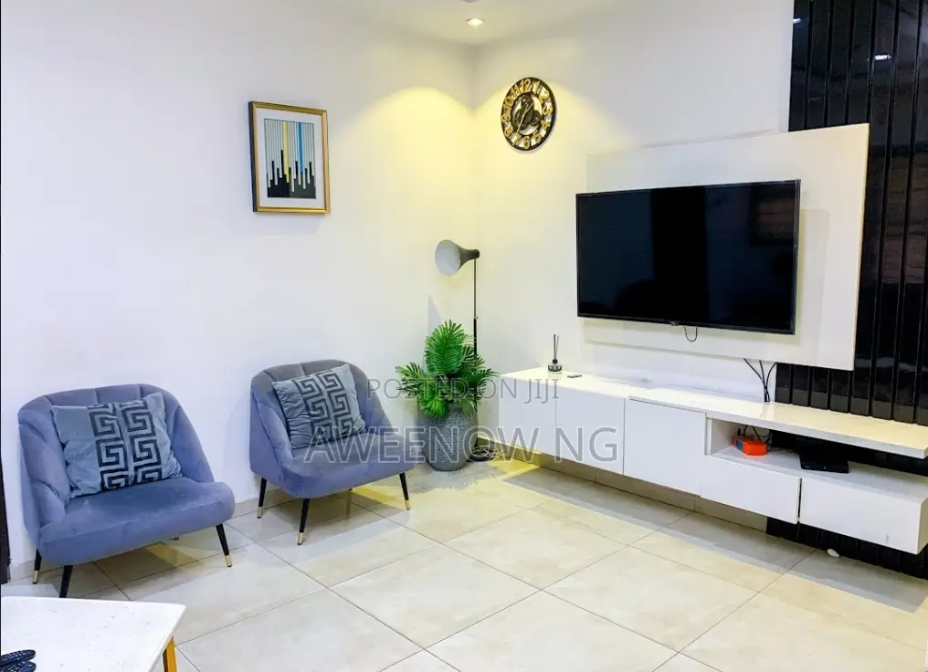 Luxurious One Bedroom Flat in GRA Phase 2 Shangisha