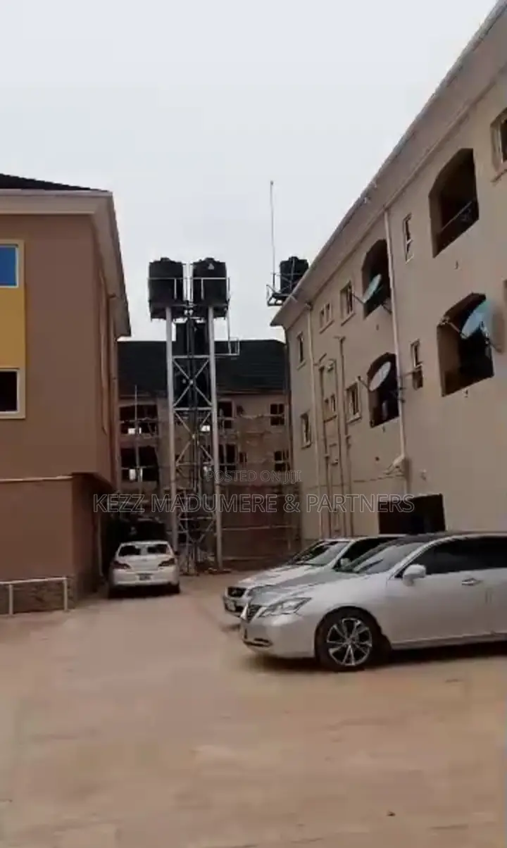 18bdrm Block of Flats in Centenary City for sale in Enugu