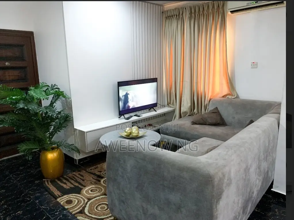 Two Bedroom Flat in GRA Phase 2 Shangisha