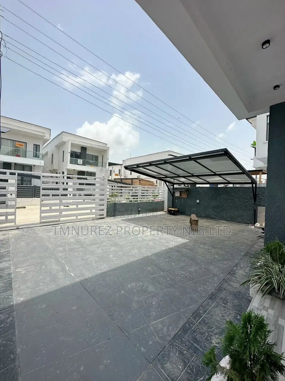 4bdrm Duplex in Ajah for sale in Ajah