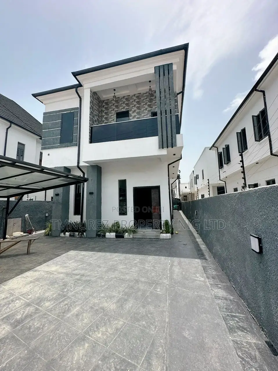 4bdrm Duplex in Ajah for sale in Ajah
