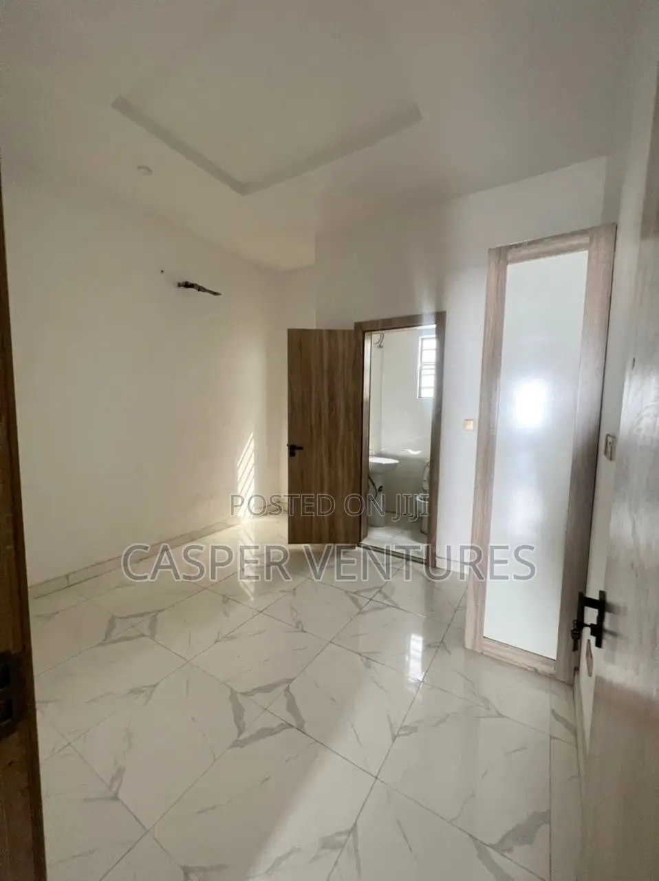 3bdrm Duplex in Ikota for rent in Ikota