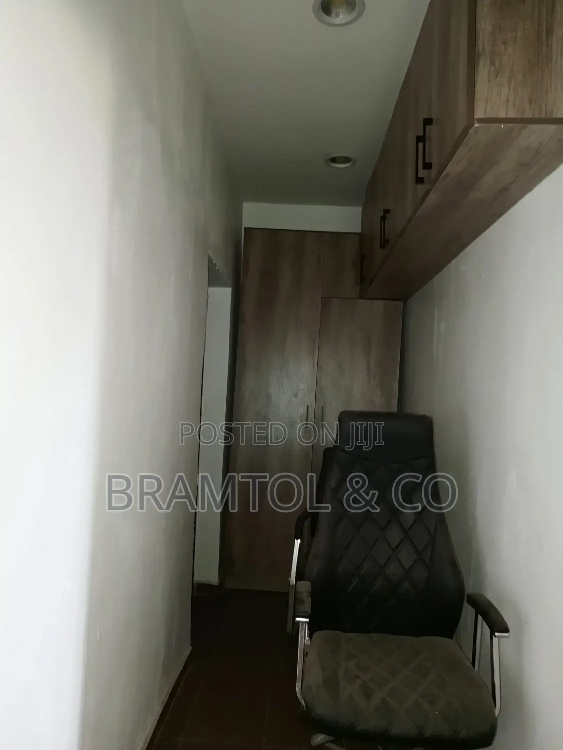 3bdrm Block of Flats in Utako for rent in Utako