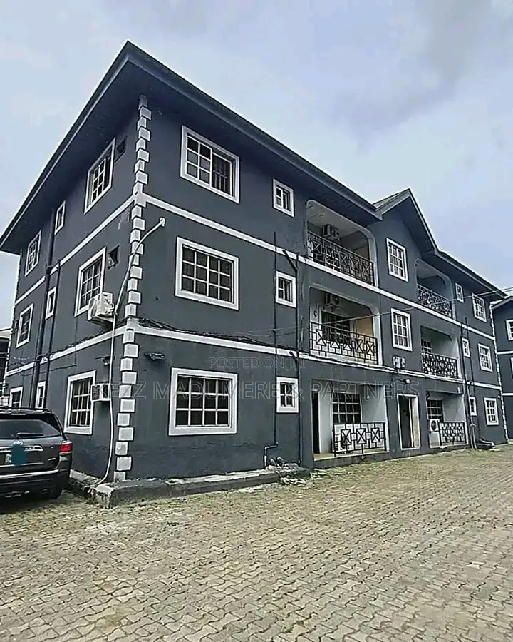 9bdrm Block of Flats in Off G.U.Aker Road , for sale in Port-Harcourt