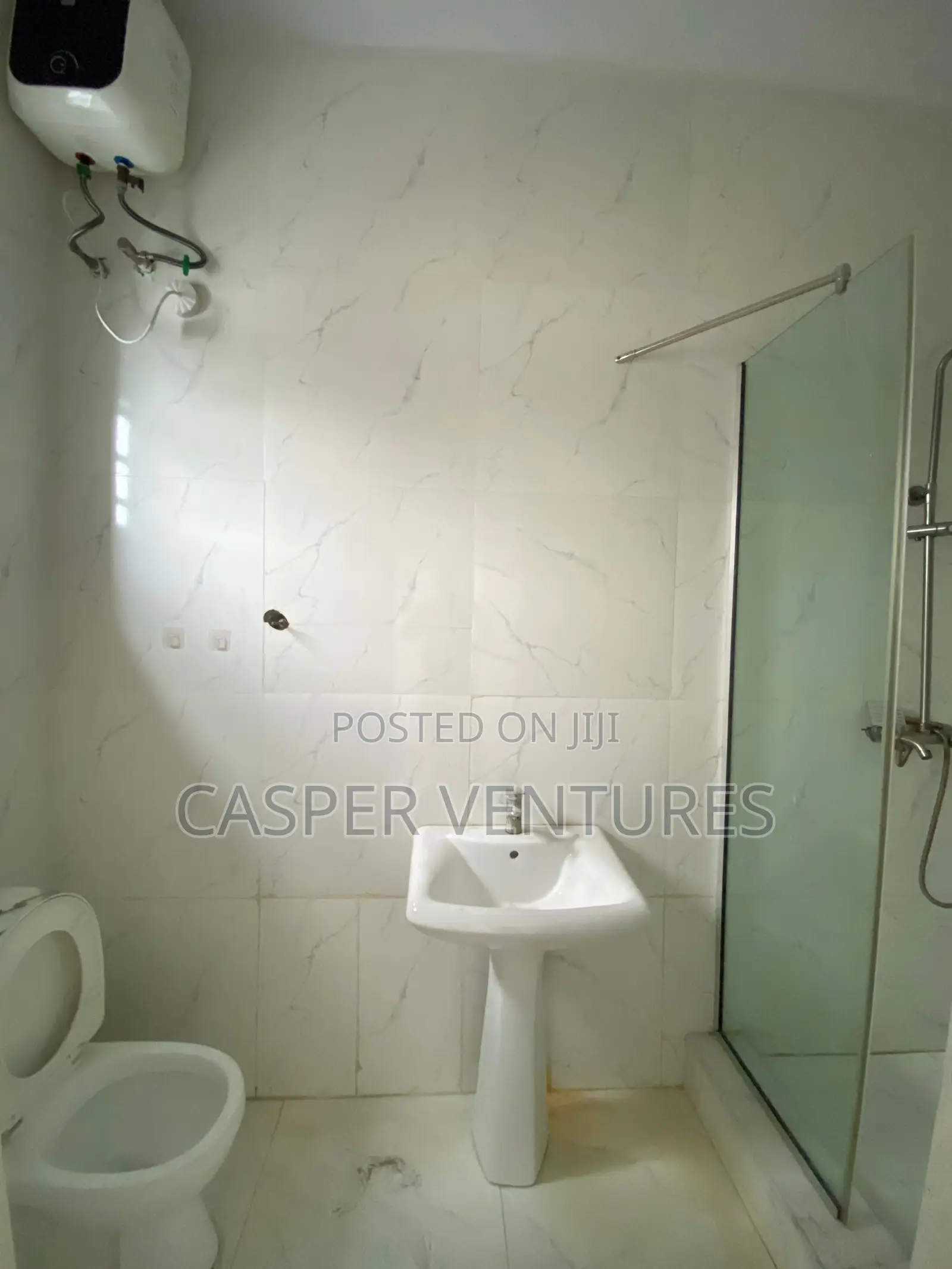 3bdrm Apartment in Chevron for rent in Chevron