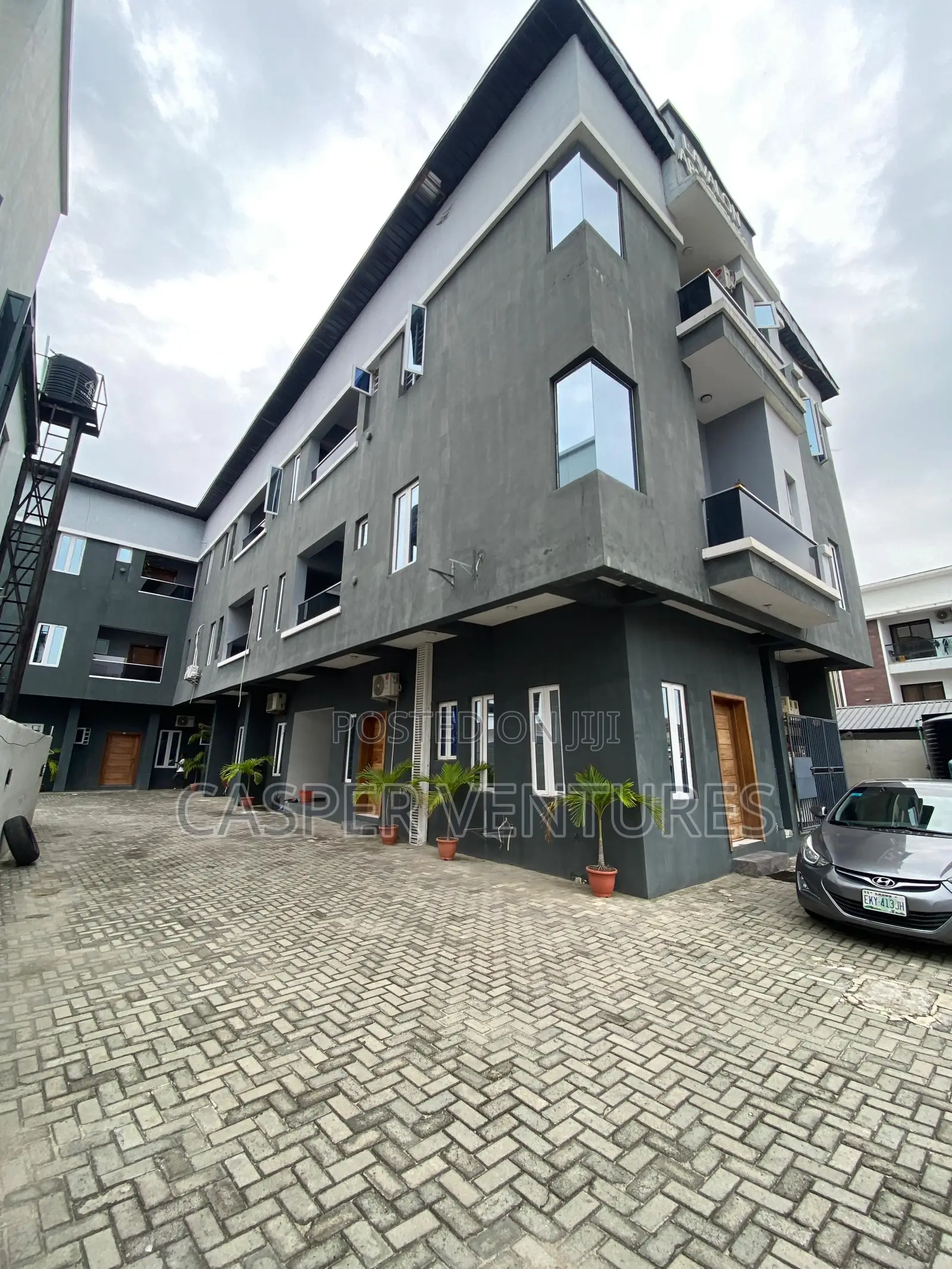 3bdrm Apartment in Chevron for rent in Chevron