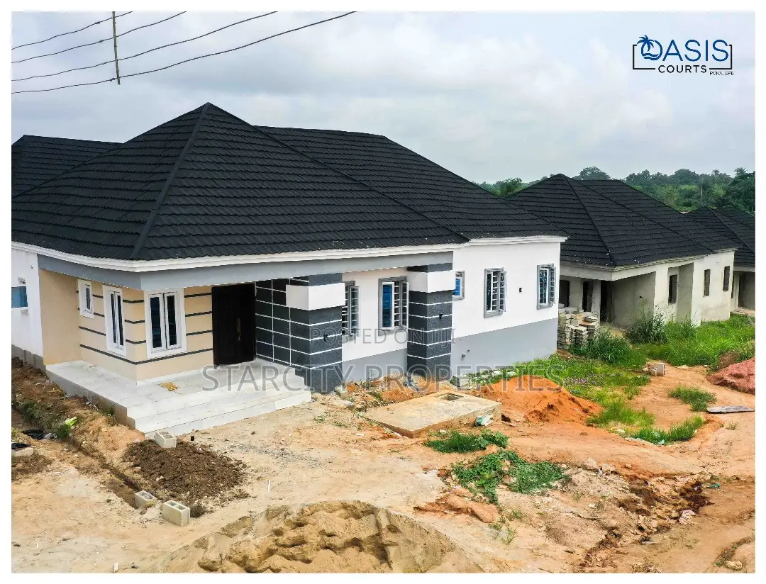 Furnished 3bdrm Bungalow in Queens Home, Obafemi-Owode for sale in Obafemi-Owode
