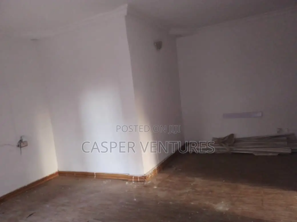 2bdrm Apartment in New Road, Lekki for rent in Lekki