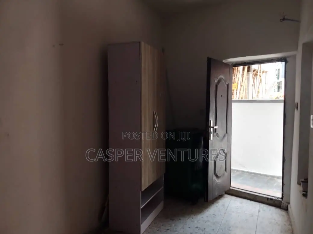 2bdrm Apartment in New Road, Lekki for rent in Lekki