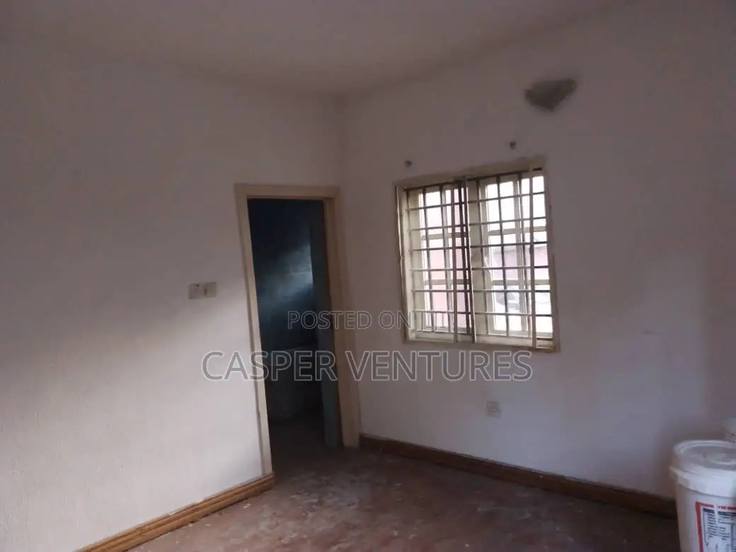2bdrm Apartment in New Road, Lekki for rent in Lekki