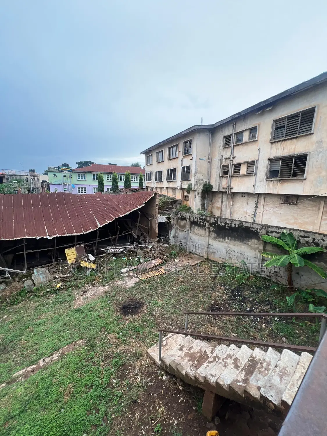 1250 SQM Land Facing Sango / Mokola Express Near Premier in Ibadan