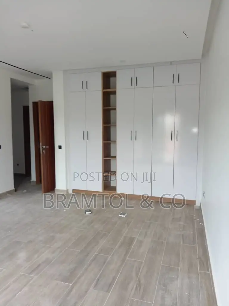 4bdrm Townhouse / Terrace in Guzape District for rent in Guzape District