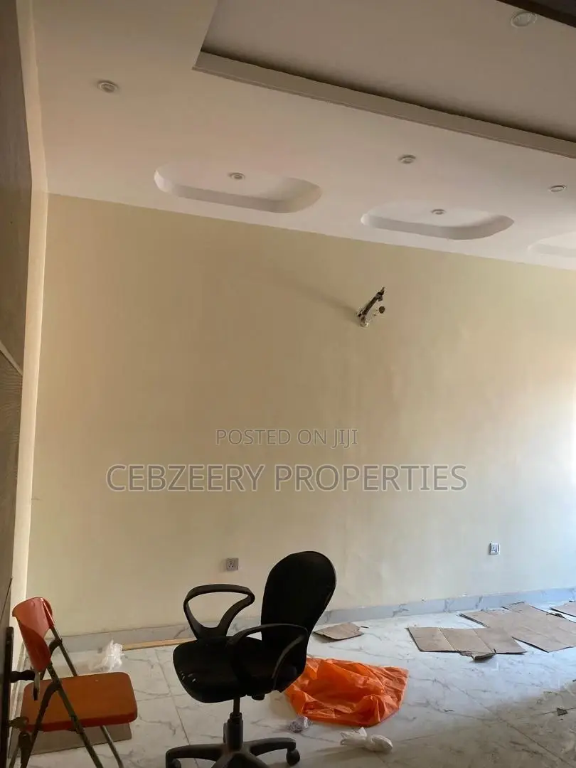 2bdrm Block of Flats in Magodo for rent in Magodo