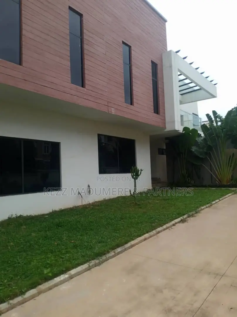 10bdrm Duplex in Asokoro Main ,Abuja for sale in Asokoro