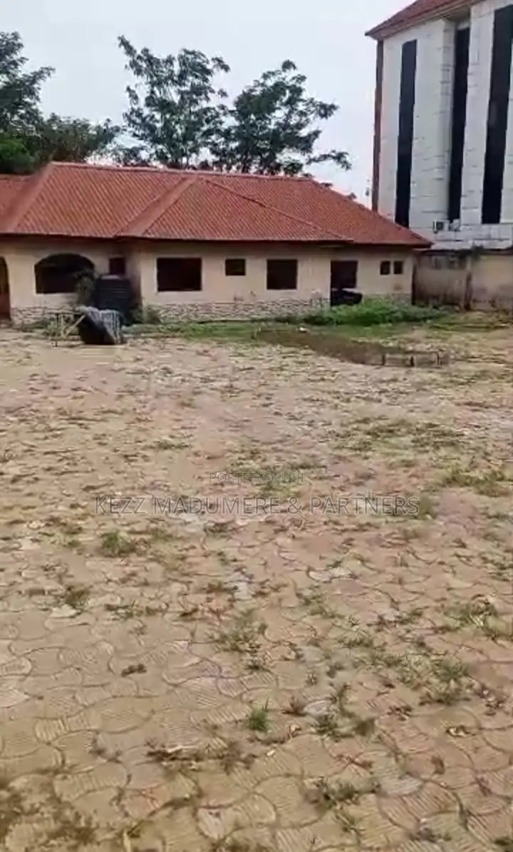 For Sale : Commercial ASOKORO 2500 SQMTRS LAND in Asokoro