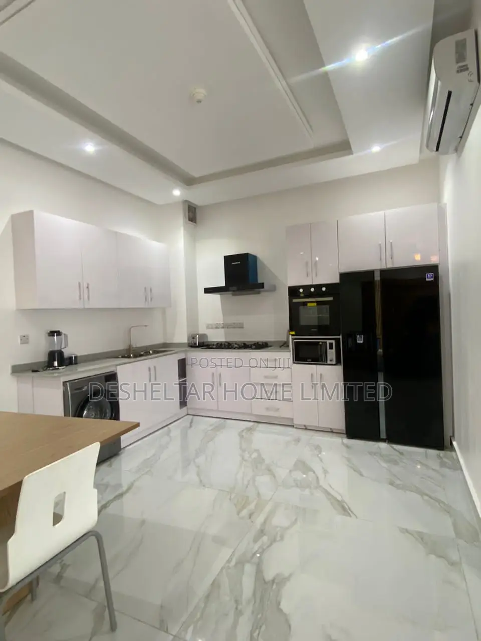 Furnished 2bdrm Apartment in Florence Estate, Lekki Phase 1 for rent in Lekki Phase 1