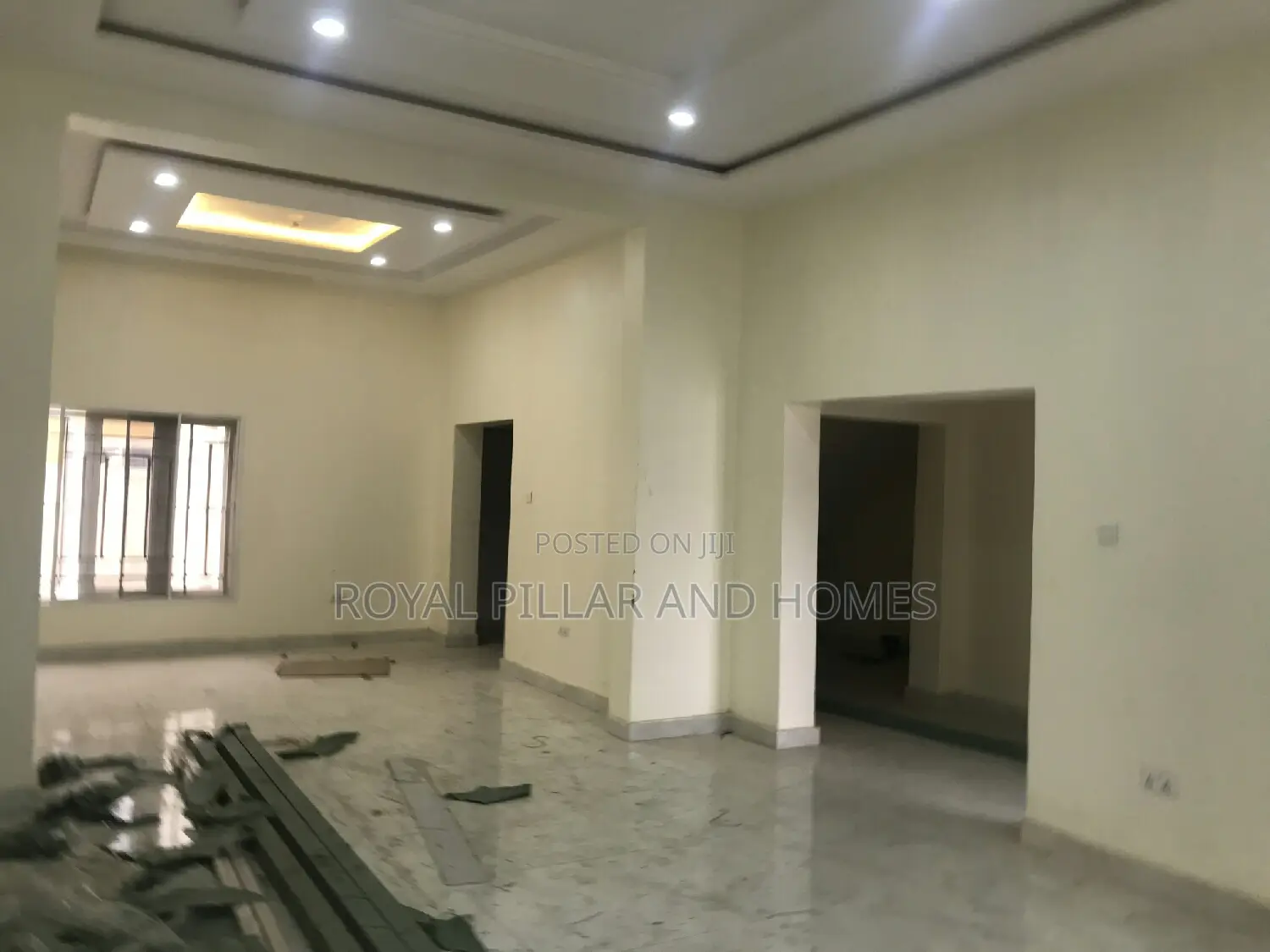 4bdrm Townhouse/Terrace in Kaura By Games for sale in Kaura