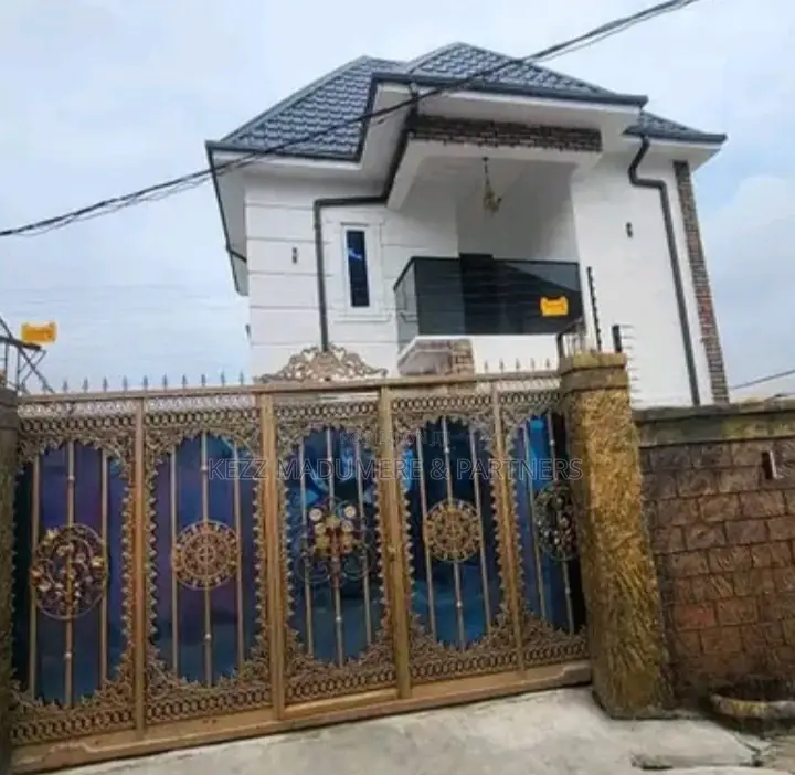3bdrm Duplex in Rumuigbo , Port for sale in Port-Harcourt