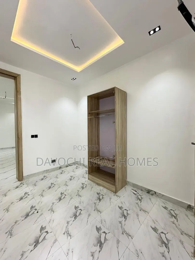 4bdrm Duplex in Chevron Drive, Lekki for rent in Lekki