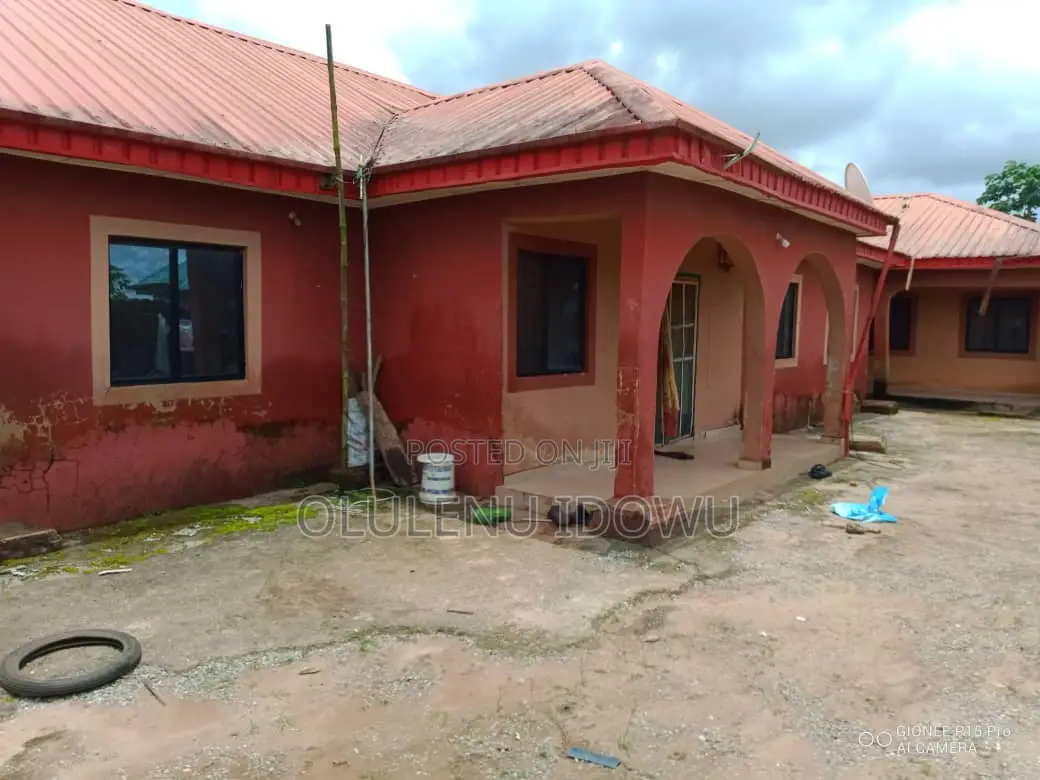 Furnished 3bdrm Bungalow in Badagry / Badagry for sale in Badagry / Badagry