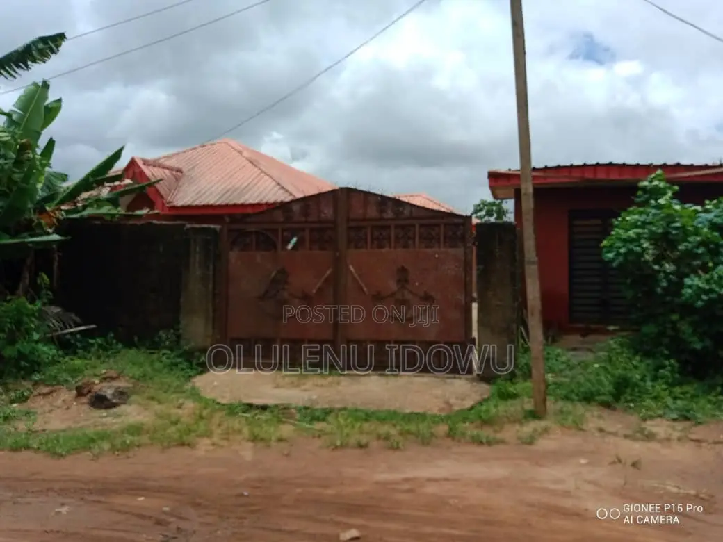 Furnished 3bdrm Bungalow in Badagry / Badagry for sale in Badagry / Badagry