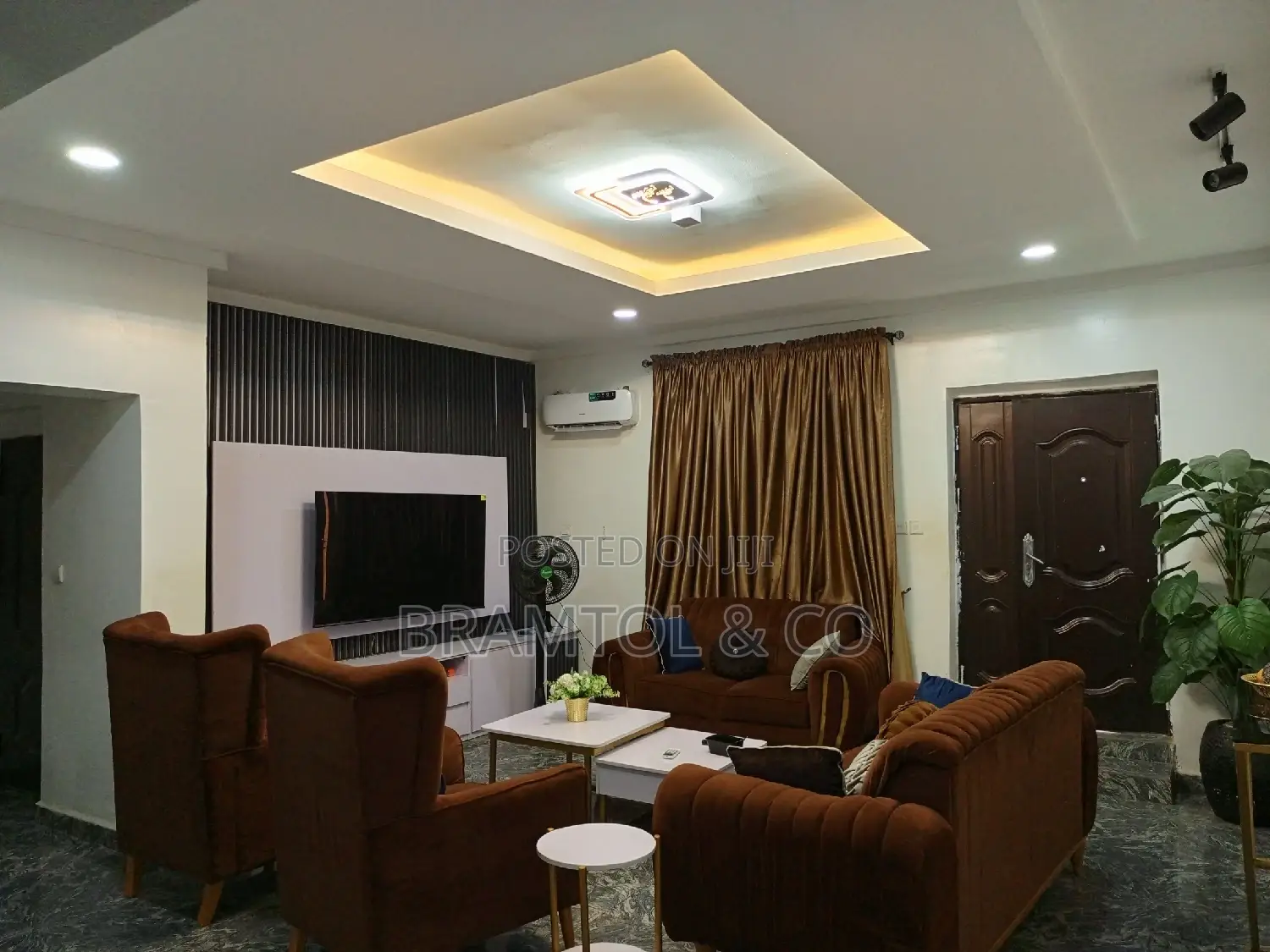 Furnished 3bdrm Block of Flats in Wuye for rent in Wuye