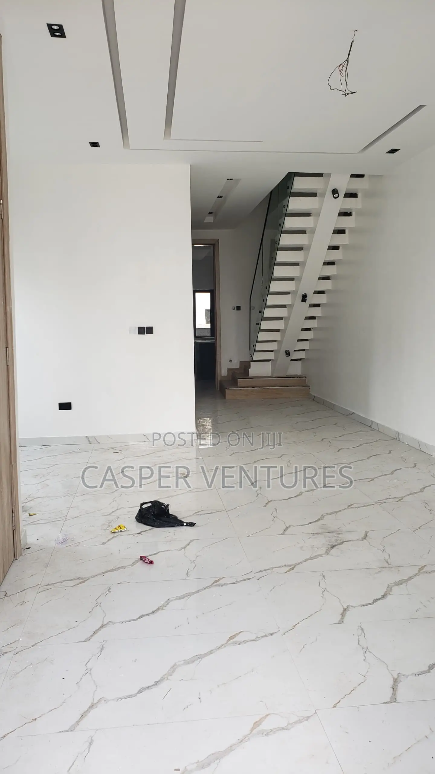 4bdrm Apartment in Chevron for rent in Chevron