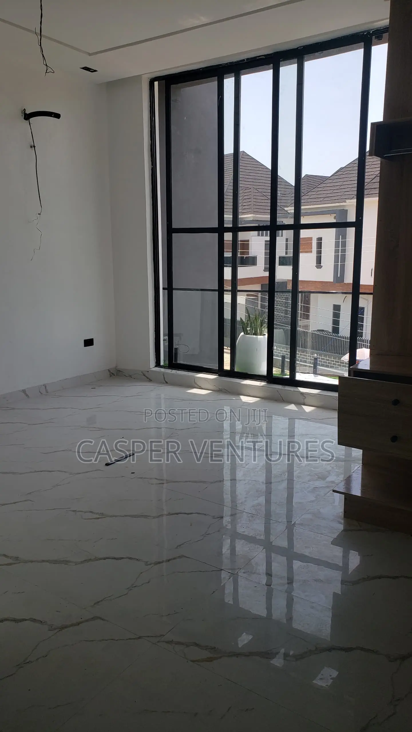 4bdrm Apartment in Chevron for rent in Chevron
