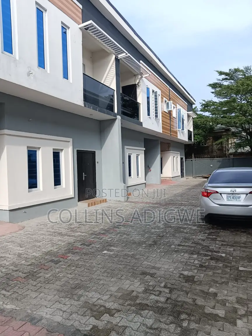 4bdrm Duplex in Olokonla By Lbs for sale in Olokonla
