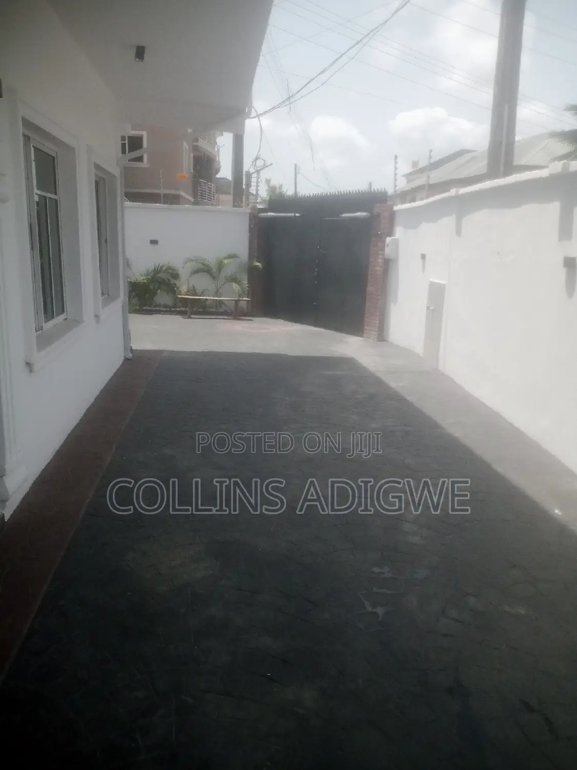 4bdrm Duplex in Gated Estate for sale in Olokonla