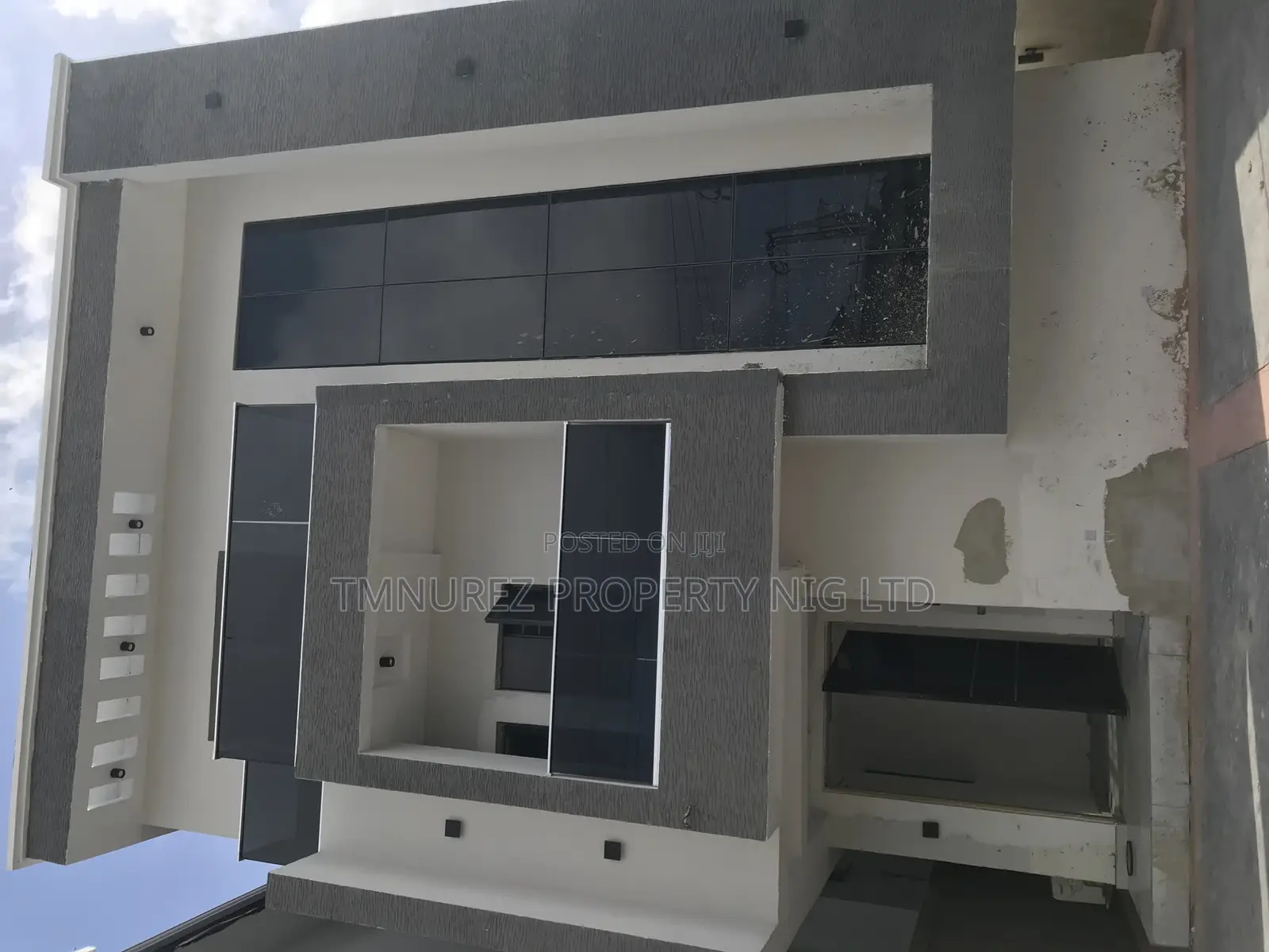 4bdrm Duplex in Phase1 for sale in Lekki Phase 1