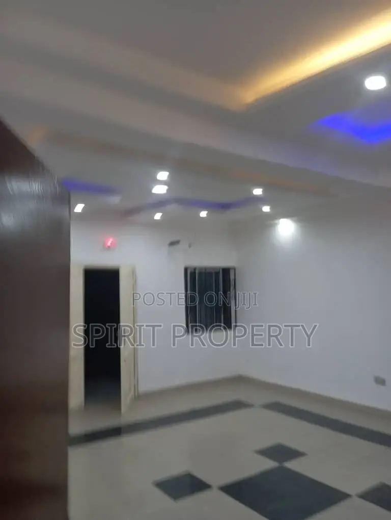 3bdrm Block of Flats in Allen, Ogudu GRA for rent in Ogudu GRA
