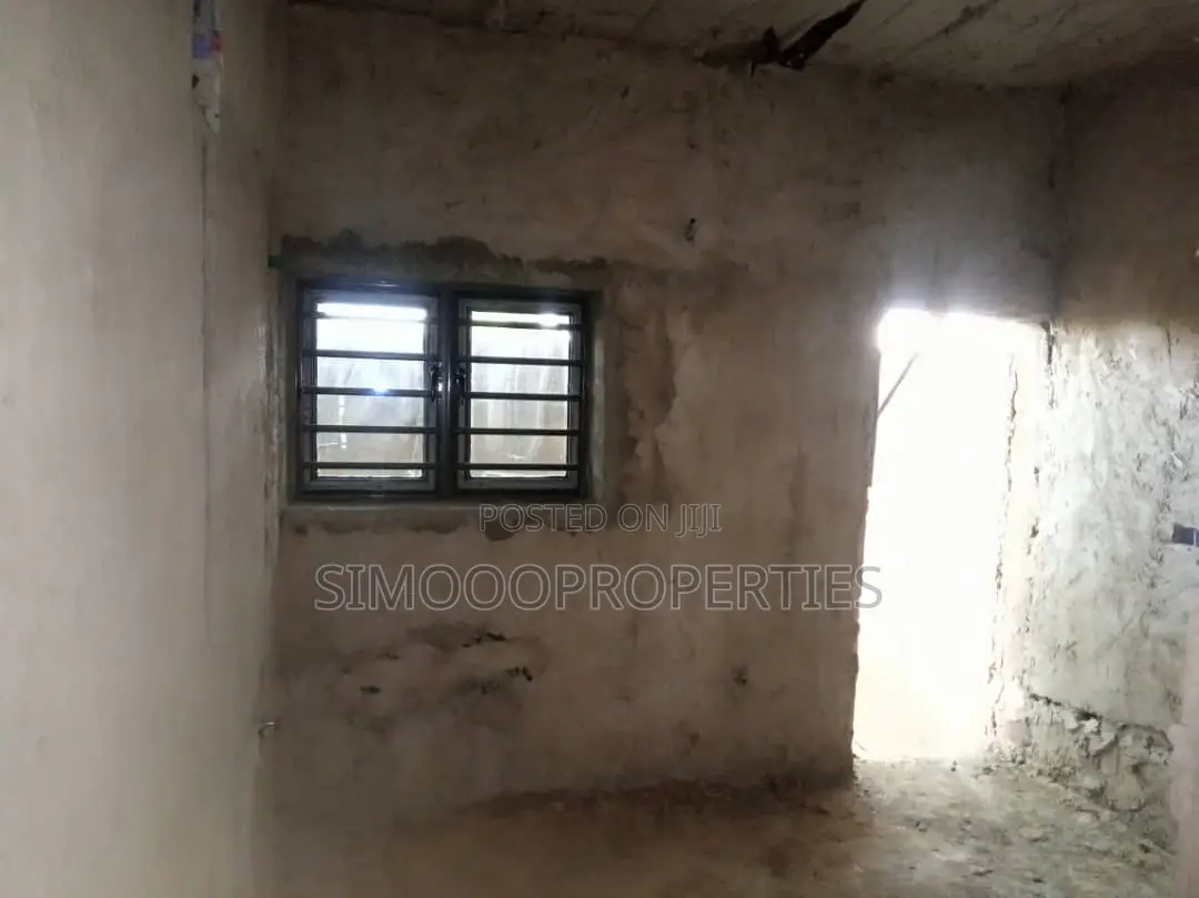 4bdrm Duplex in Lakowe Gulf for sale in Lakowe