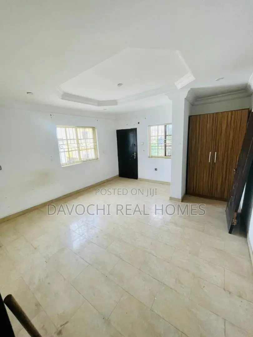 3bdrm Apartment in Ogidan Estate, Ajah for rent in Ajah