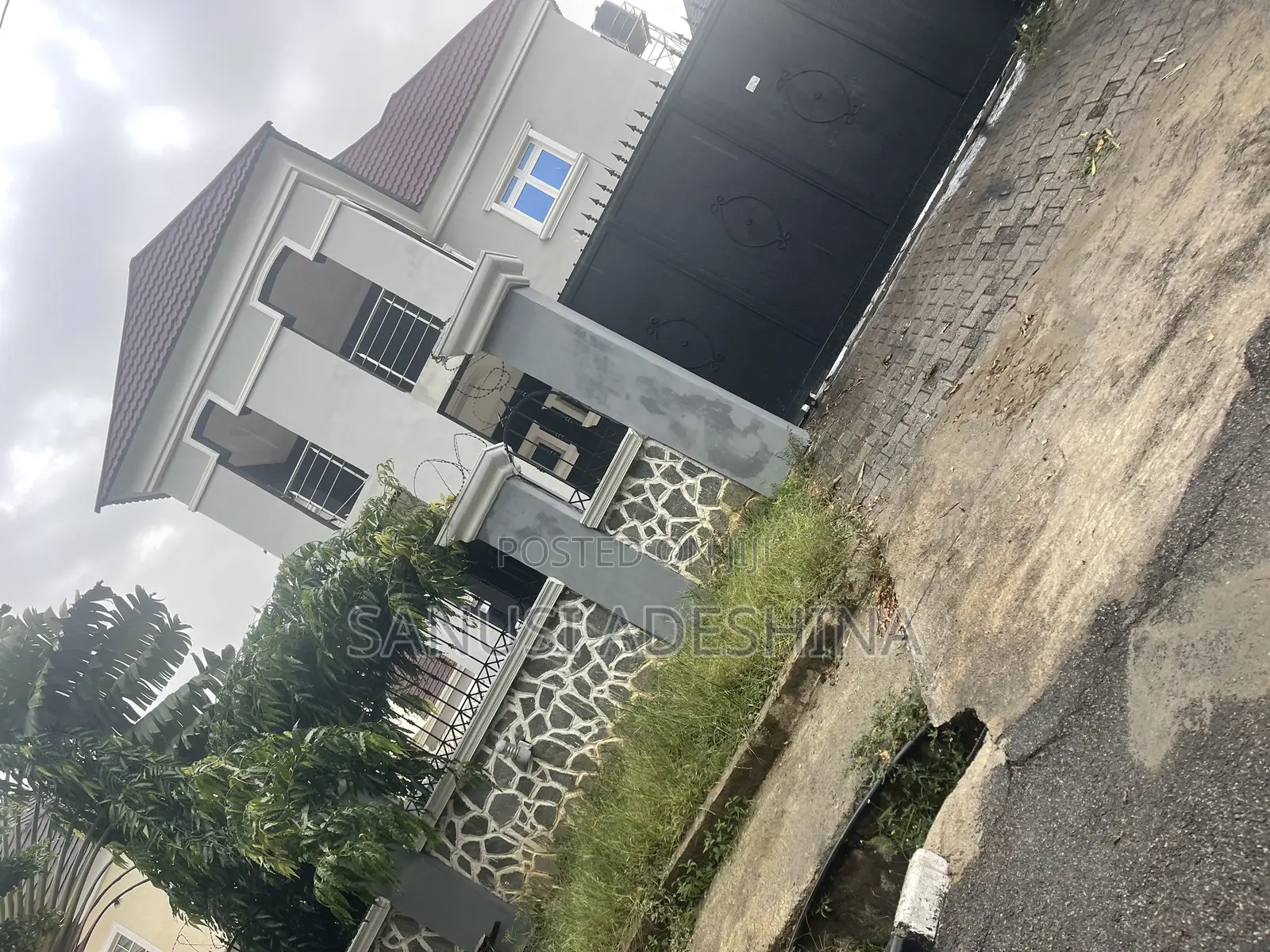 4bdrm Duplex in Gwarimpa Estate By, Gwarinpa for rent in Gwarinpa