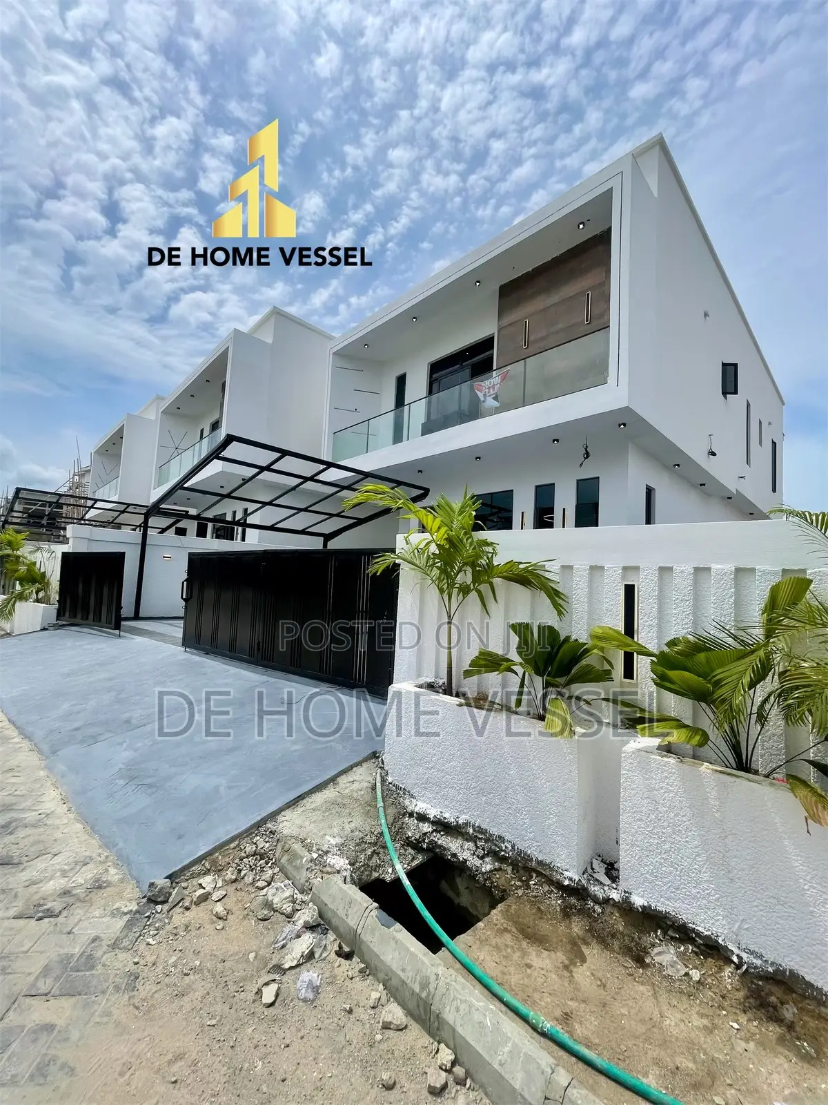 5bdrm Duplex in Lekki for sale in Lekki