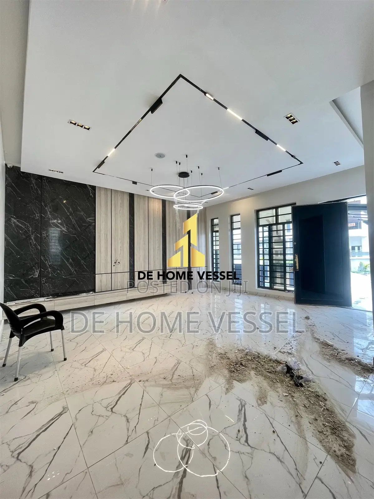 5bdrm Duplex in Lekki for sale in Lekki