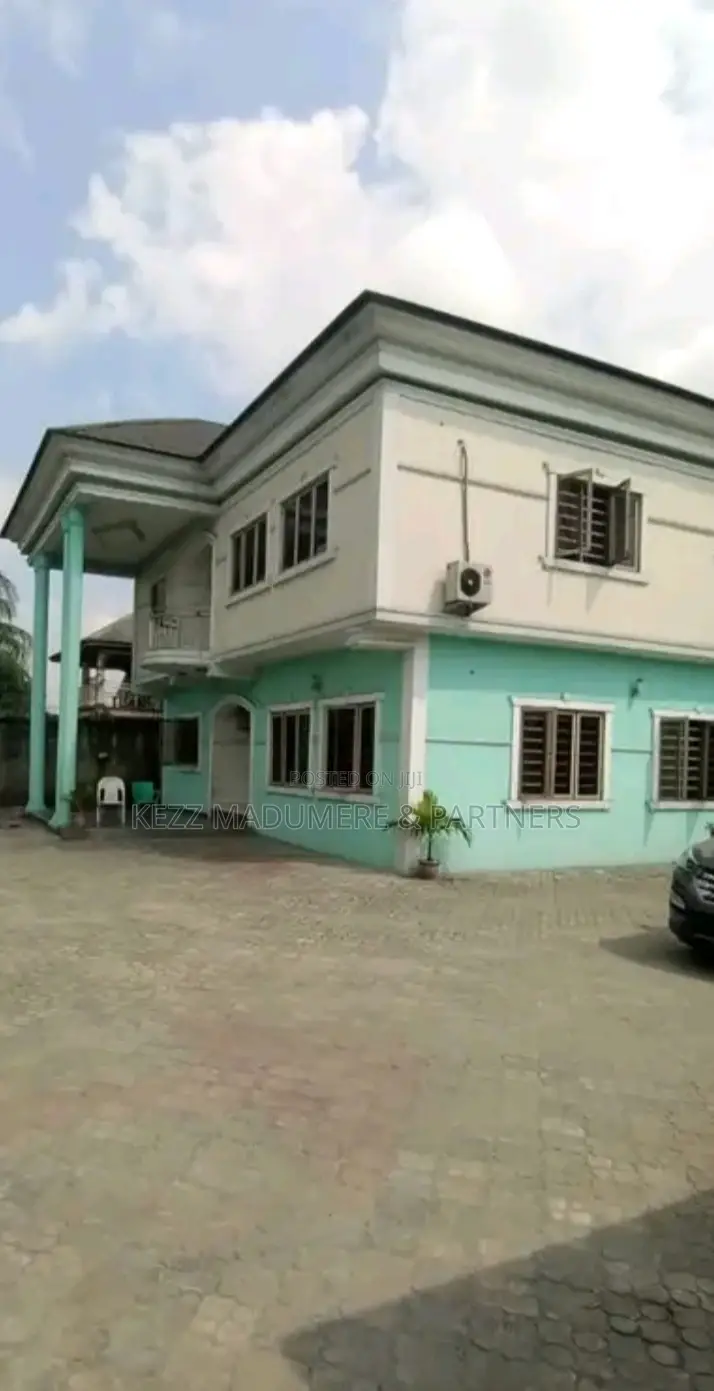 5bdrm Duplex in Eliohani , Rumuduru for sale in Port-Harcourt