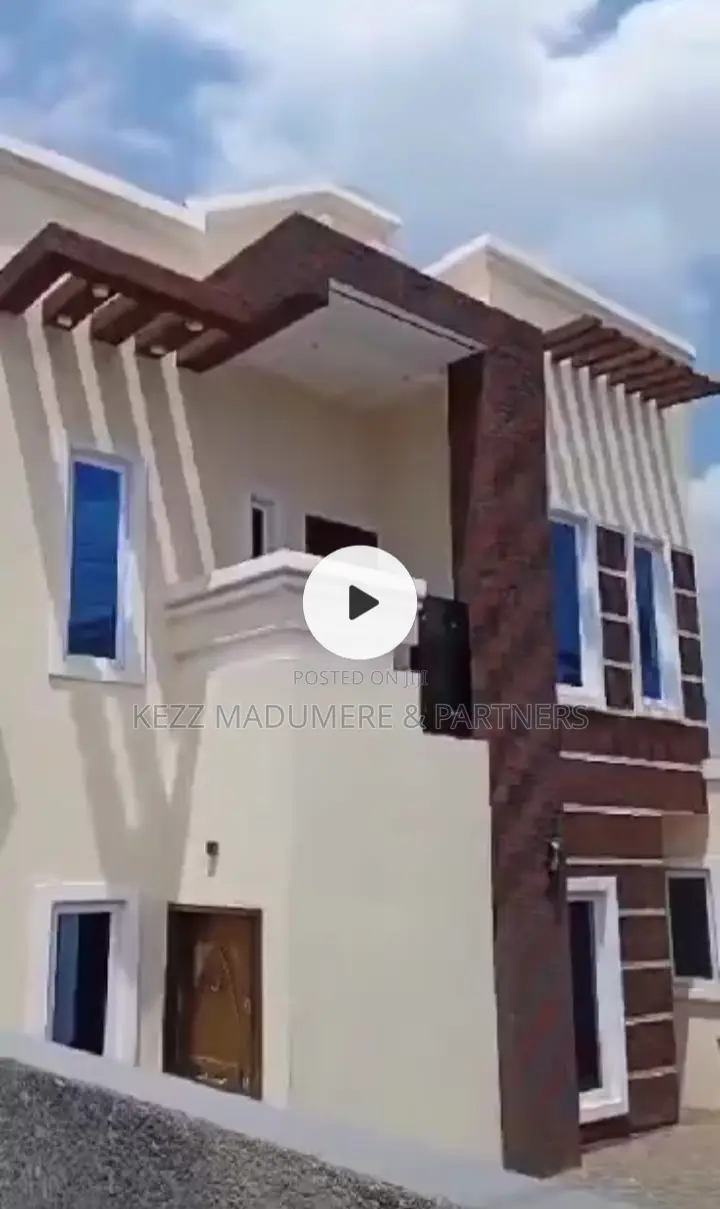 Furnished 4bdrm Duplex in New Haven , Enugu , for sale in Enugu
