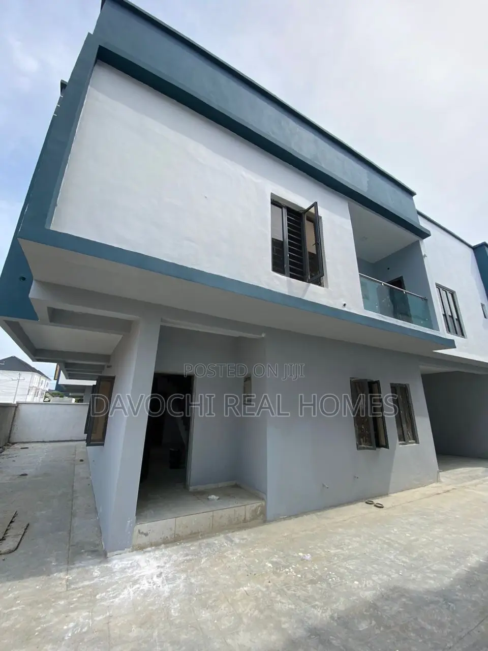 3bdrm Duplex in By Chevron Second, Lekki for sale in Lekki